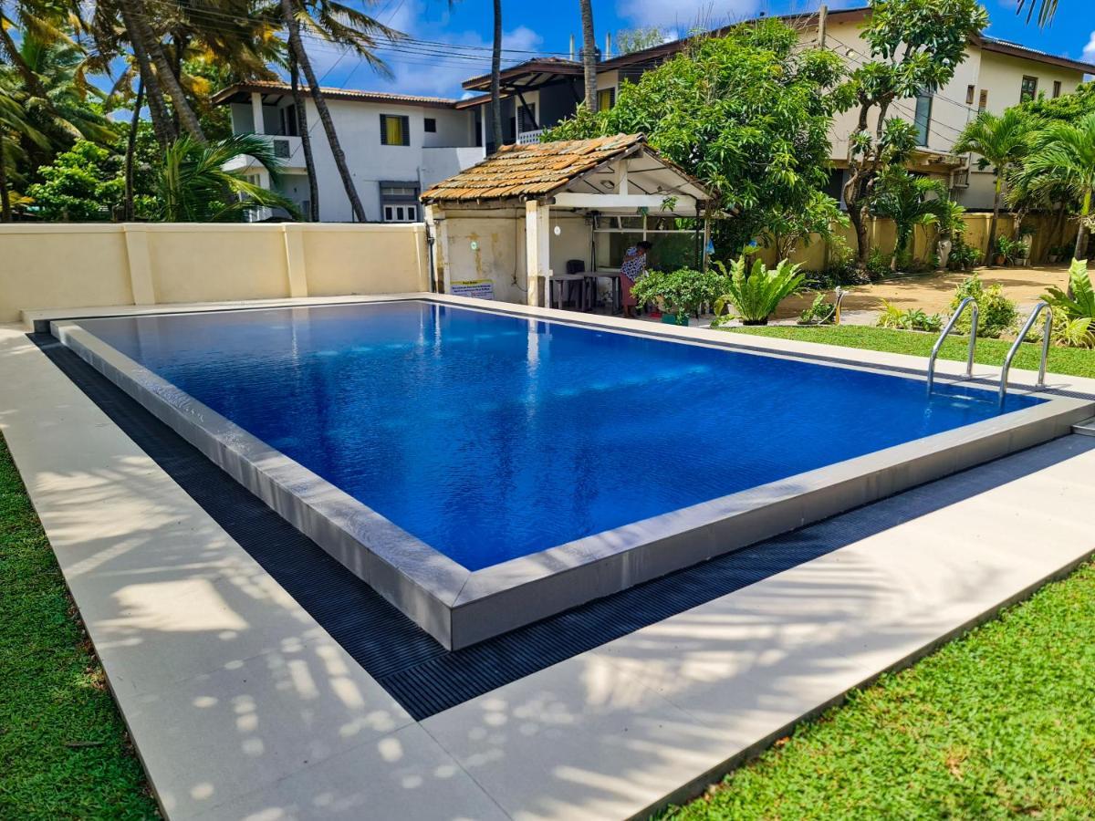 Star Beach Guest House Negombo Luaran gambar