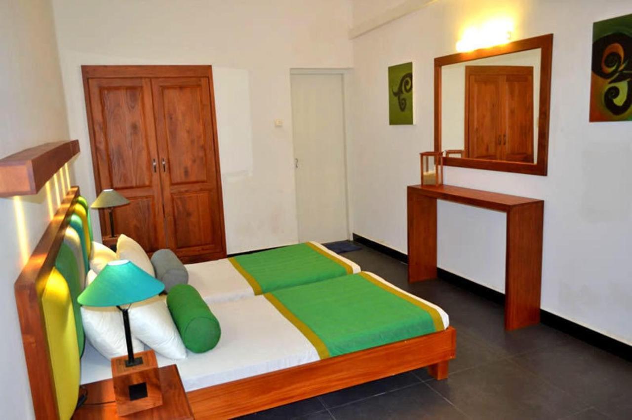 Star Beach Guest House Negombo Luaran gambar