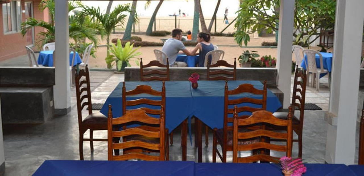 Star Beach Guest House Negombo Luaran gambar